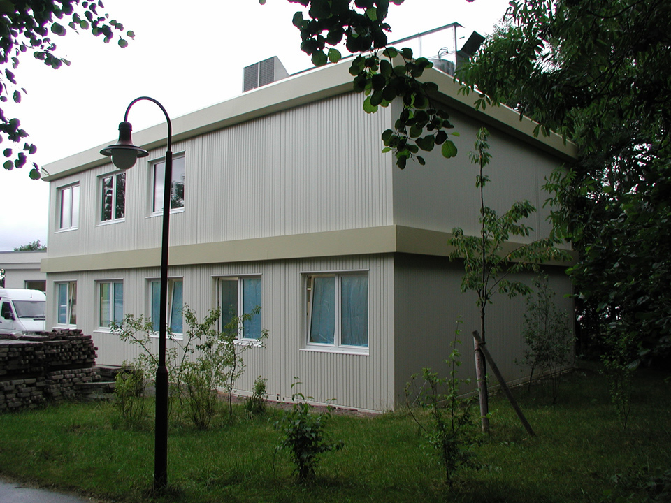 3 gebaude fertige 39